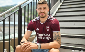 FK Sarajevo predstavio Grigorea Turdu: Iskusni rumunski stoper stiže u bordo redove