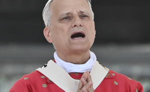 Papa Lav XIV: "Zaustavite se prije nepopravljivog ponora, vapimo i molimo za mir"