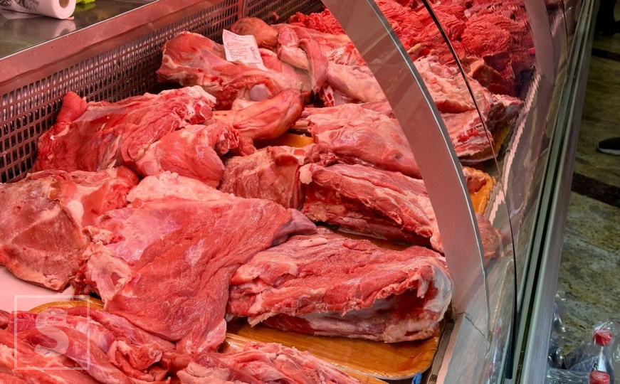 Nikako ne kupujte ovakvo meso: Mesari varaju kupce, evo šta prvo trebate primijetiti kada uđete