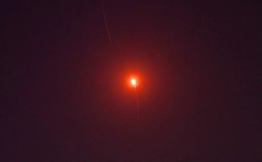 "Najava pobjede": Pogledajte prve snimke iranskog napada - rakete na nebu iznad Dohe