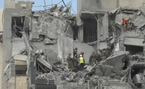 Iranski napad na Beer Shebu ostavio pustoš: Četiri osobe poginule, brojne spasilačke ekipe na terenu