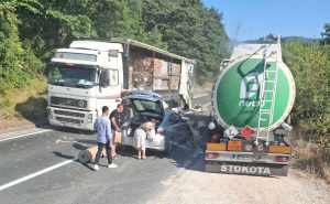 Ispao teret iz kamiona na putu kod Jablanice: Oštećeno jedno vozilo