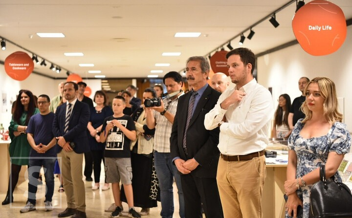 Sto predmeta, bezbroj značenja: Otvorena izložba "Japanese Design Today 100" u Sarajevu