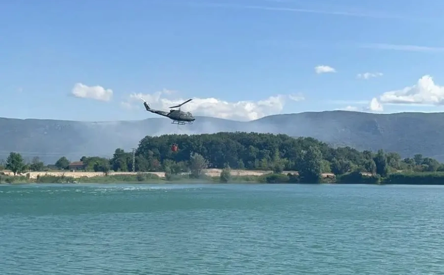 Četvrti dan borbe s požarom u Hercegovini: Vjetar otežava gašenje, Air Tractor nije mogao poletjeti
