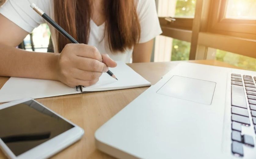 Sve nas je manje: U ovom bh. gradu Gimnazija je nekad imala tri odjeljenja - sad jedva jedan