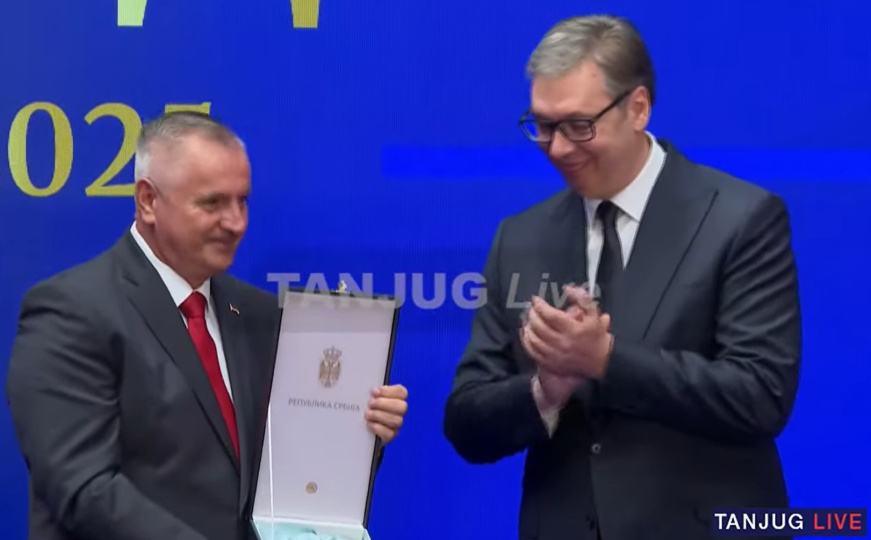 Vučić odlikovao bjegunca Radovana Viškovića za 'izuzetne zasluge'