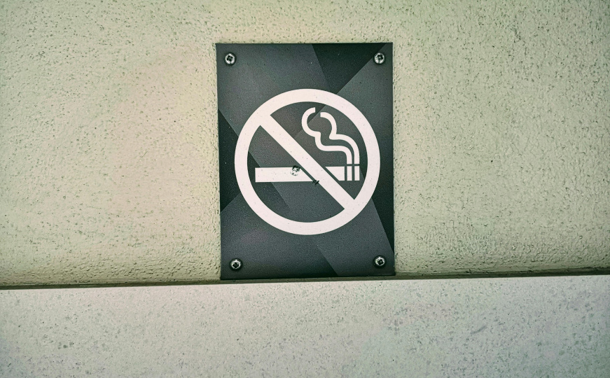 Novi propisi: U Njemačkoj se proširuje lista javnih lokacija na kojima je zabranjeno pušenje