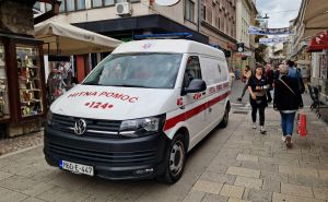 Objavljene važne informacije za vozače: Znate li kako pravilno formirati koridor za hitnu pomoć?