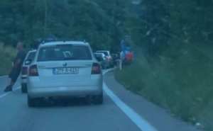 Nesreća kod Travnika: Saobraćaj obustavljen, ima povrijeđenih