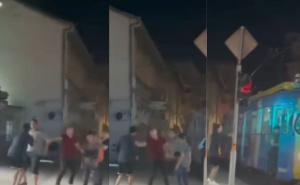 Incident u tramvaju: Migrant prijetio putnicima i vozaču. Građani ga izbacili