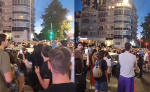 Novi incident u Beogradu: Muškarac se vozilom zaletio na građane