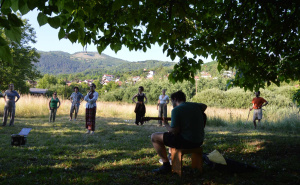 Pozorište na klizištu: Predstava "Kazivanje o spavaču" otkriva stvarnost koju vlast ne vidi