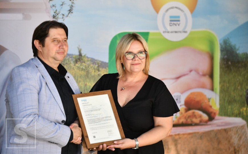 Prvi u BiH: Perutnini Ptuj uručen certifikat 'Uzgojeno bez upotrebe antibiotika'