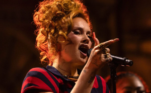 Sasha Keable - Feel Something