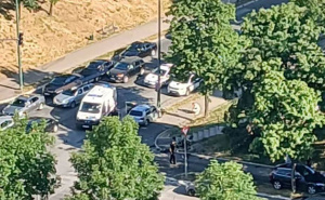 Nesreća u Sarajevu: Učestvovala dva vozila, povrijeđen pješak