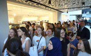 Pogledajte redove: U SCC-u u Sarajevu otvorena H&M prodavnica