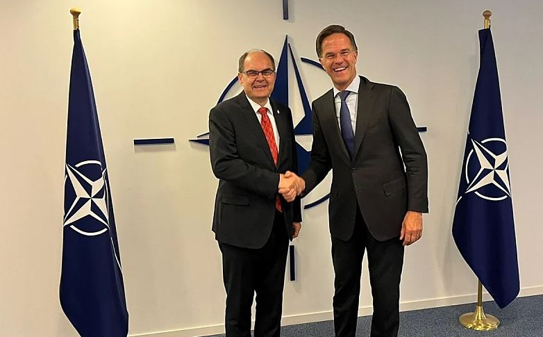 Christian Schmidt i generalni sekretar NATO-a razgovarali o sigurnosnoj budućnosti BiH u Briselu
