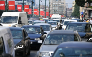 Vreli ljetni dani otežavaju saobraćaj: Radovi, obustave i duža čekanja na granicama