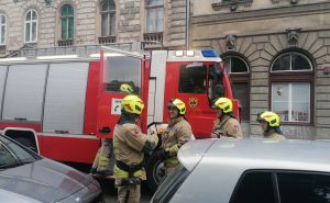 Vatrogasci na terenu: Gori automobil u Sarajevu