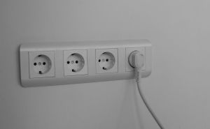 Račun za struju vas šokira? Evo koji kućni uređaj najviše troši i na šta obratiti pažnju