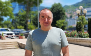 Dragan Popović: "Zašto se u Srbiji krije da je u Srebrenici ubijeno 8.000 ljudi?"