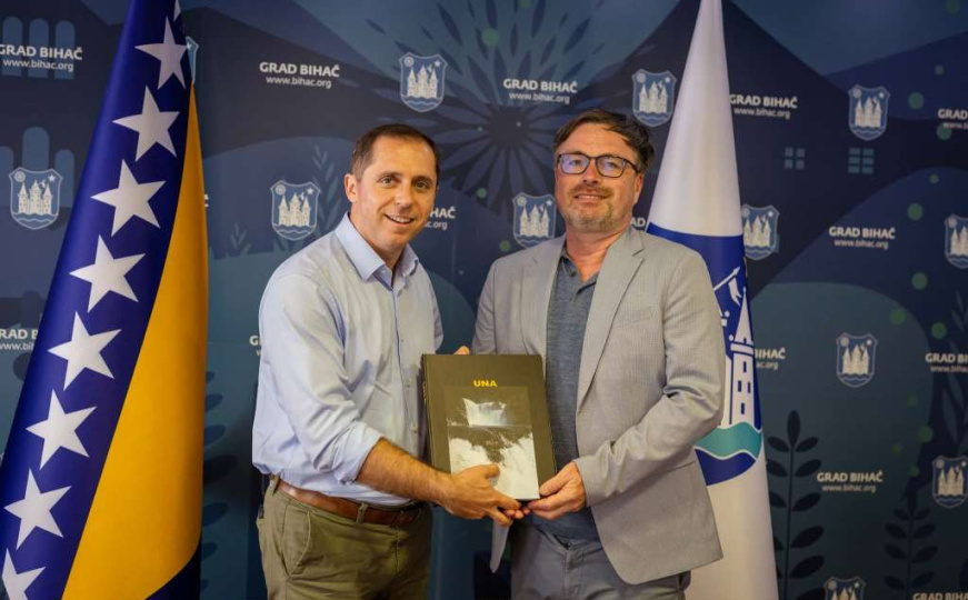 Ambasador Slovenije Damijan Sedar učestvuje u biciklističkom maratonu "Bihać - Srebrenica"