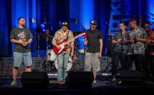 'Kultura na ulice': Spektakularan jazz koncert The Groove Society, gosti bili Helem Nejse i Zhiva