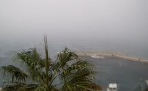 Strašan uvod u oluju: Kamere zabilježile dolazak nevremena u Split, temperatura pala za gotovo 10°C