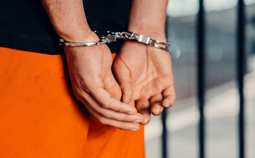 Presuda u Švicarskoj: Žena iz BiH sa suprugom brutalno pretukla pedofila (87)