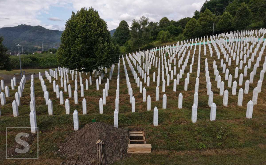 ChatGPT o Srebrenici: Kad ni algoritam ne može negirati genocid