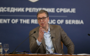 Nova predstava Aleksandra Vučića pred kamerama: "Radi kako sam rekao, a ne kako misliš"