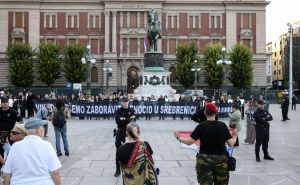 Sramota u Beogradu: Ometali akciju Žena u crnom i negirali genocid u Srebrenici