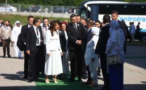 30. godišnjica genocida u Srebrenici: Brojni zvaničnici stigli da odaju počast žrtvama