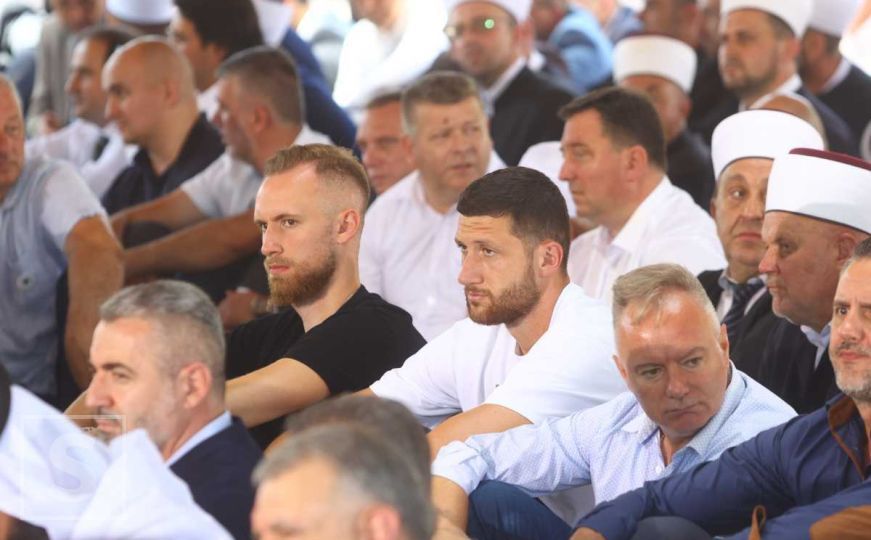 Bh. sportisti i klubovi odali počast žrtvama genocida: "30 godina tuge u jednoj riječi - Srebrenica"