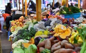 Nevidljiva prijetnja: Ovo je najzagađenije povrće, prska se s čak 15 različitih pesticida