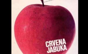 Crvena jabuka i pjesma dana: "Malo ćemo da se kupamo"