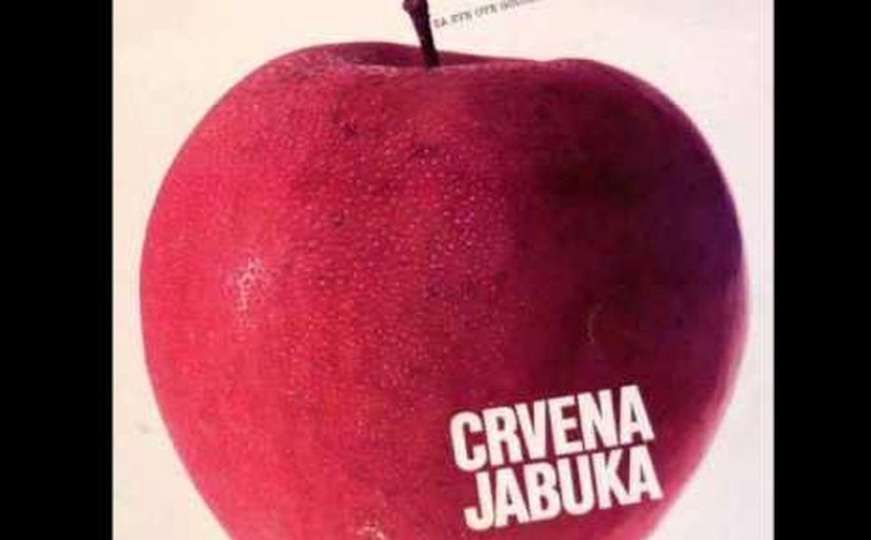 Crvena jabuka i pjesma dana: "Malo ćemo da se kupamo"