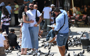 U Sarajevu 32 stepena: Evo kako građani i turisti podnose vrućine