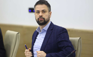U strahu od poštenih izbora Amidžić 'brani' suverenitet BiH: 'Schmidt želi poniziti ovu zemlju'