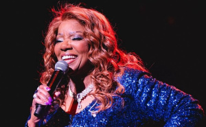 Gloria Gaynor - When I See You