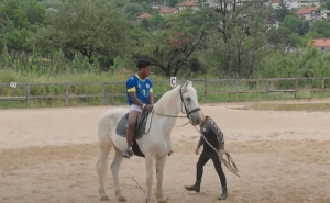 IShowSpeed ne prestaje spominjati konja kojeg je jahao u Sarajevu: 'Borki nas je spasio'