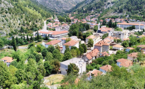 Dragan Bursać: "Kako su Bošnjaci postali potlačeni narod u vlastitoj zemlji – slučaj Stolac"