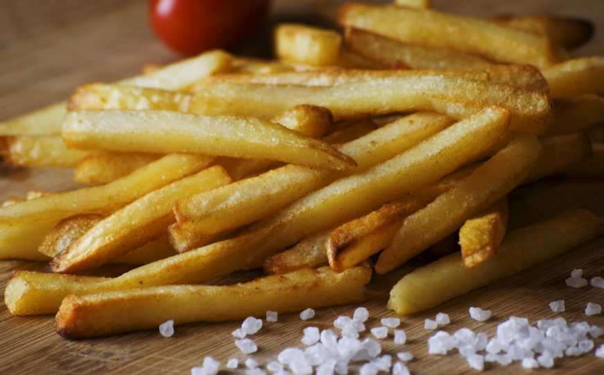 Ovaj tajni sastojak čini pomfrit hrskavim: Nikada ne biste pogodili o čemu je riječ