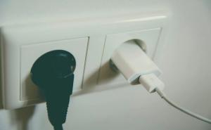 Upozorenje električara: "Nikad ne radite ovo, povećavate rizik od požara"