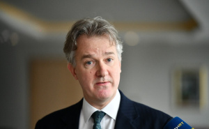 Ambasador Reilly: Ujedinjeno Kraljevstvo pozdravlja odluku Schmidta