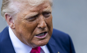 Trump završio na pretragama, iz Bijele kuće objavili o čemu je riječ: "Imao je modrice..."
