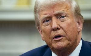 Objava uzdrmala svijet: Trumpovo ime na rođendanskoj poruci Epsteinu iz 2003. godine