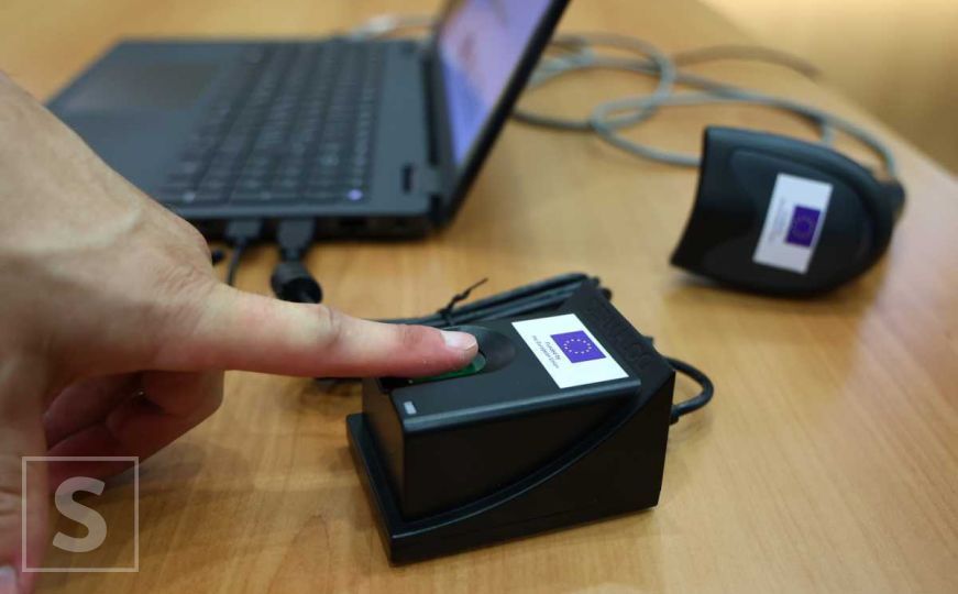 Slijepe i slabovidne osobe pitaju CIK: "Da li ćemo samostalno moći ostvariti svoje pravo?"