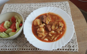 Tradicionalni ljetni recept koji će vas oduševiti: Evo kako da napravite najbolji bosanski lonac