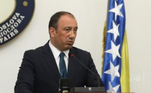 Igor Crnadak: Ako konobar odgovara za 5 KM, neko mora odgovarati i za 120 miliona